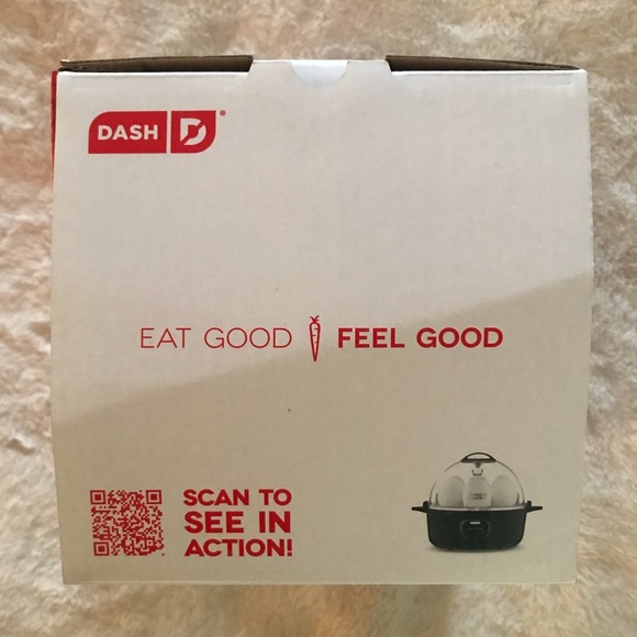 DASH EXPRESS EGG COOKER - Picture 4 of 6